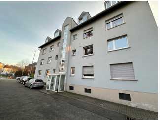 Schöne 3 Zimmer Wohnung mit Garage und Balkon in Königstein im Taunus
