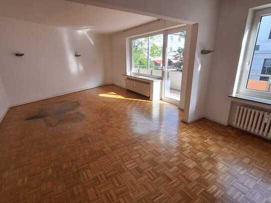 2-Zimmer-Wohnung mit Balkon in zentraler Lage Essen-Bredeney