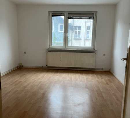 2 Zimmer Wohnung frisch gestrichen, Viewegsgarten-Bebelhof