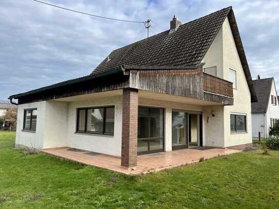 Einfamilienhaus mit Garten in Aichach