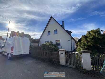 Grundbesitz als Existenzsicherung: Haus und mit zusätzlichen Baugrundstück