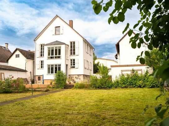 Charmantes Einfamilienhaus im französischen Landhausstil in Friedberg (Hessen)