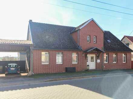 Sanierter Resthof mit herrlichem Grundstück und großer Scheune - ideal zur Tierhaltung