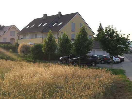 Rheihenmittelhaus mit Garten und einem wunderschönen Ausblick