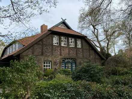 Wunderschöne 170qm2 Wohnung im Bauernhaus Am Achterdiek in 26131 Oldenburg