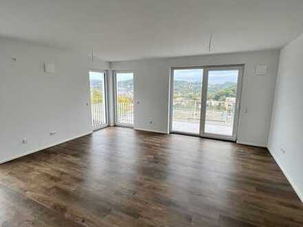 Neubau! Erstbezug! Attraktive 2 - Zimmerwhg. mit herrlichem Ausblick