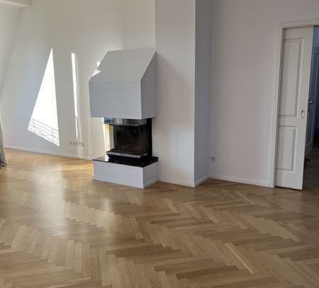 Altbau Westfälische Str. ab sofort 158 qm 5 Zimmer EBK Parkett Kamin Terrasse zwei Bäder Aufzug