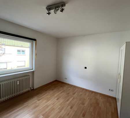 2 Zimmer Wohnung mit Balkon zu vermieten