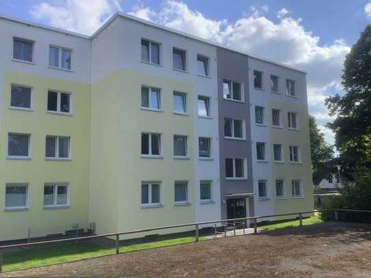 Helle 3-Zimmerwohnung in Baumheide zu vermieten.