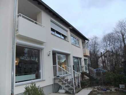 **Stilvolle 1-Zimmer-Wohnung mit Balkon**