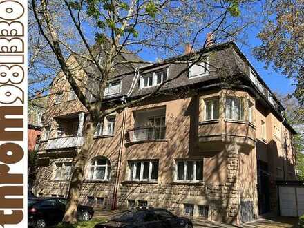 Schönes Maisonettebüro in Villenlage