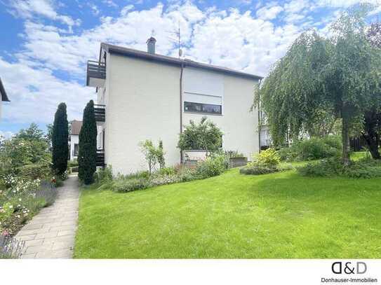 ***Leerstehende 3 Zi. Wohnung mit Balkon + Garage + Stellplatz ***