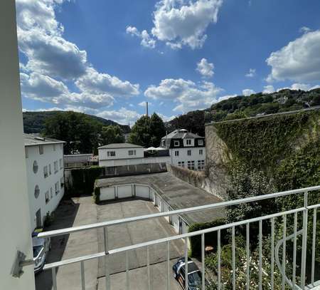 Wohnen im Denkmal der Gründerzeit mit Sonnenbalkon! Zentral beliebte Lage Wuppertal Arrenberg