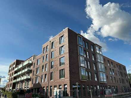 ERSTBEZUG! Stilvolle, geräumige und neuwertige 2-Zimmer-Wohnung mit Balkon und EBK in Hamburg