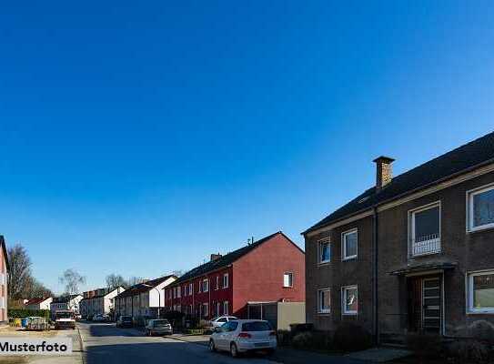 Einfamilien-Reihenmittelhaus nebst Garage