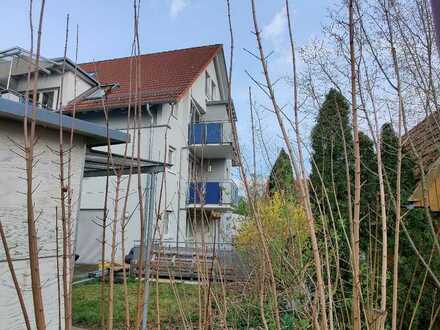 Sonnige 3-Zimmer-Wohnung mit Balkon und Tiefgaragenstellplatz