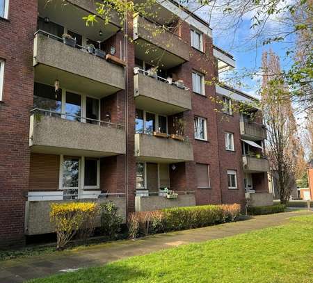 Helle 3-Zimmer Wohnung mit Balkon in Duisburg-Hamborn optional mit neuer Einbauküche