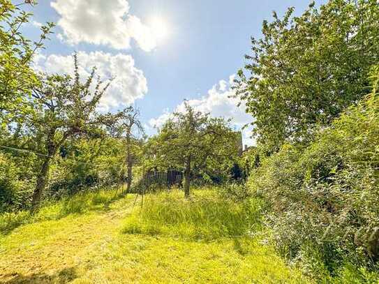 ANGEBOTSVERFAHREN: Zentrales Baugrundstück mit Altbestand