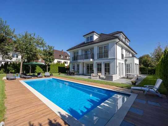 Exklusives Zweifamilienhaus mit Pool und nachhaltigem Luxus in Hamburg!