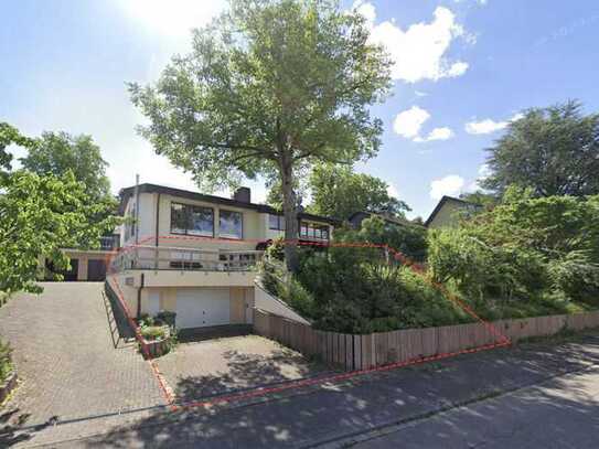 Exklusive Wohnung im Architektenhaus: eigener Eingang, Garage, Garten, nur 15 Min. nach Freiburg!