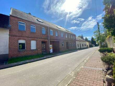 4- Seiten- Hof in Könnigde mit viel Potenzial
