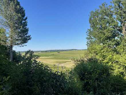 Ohne Käuferprovision! Häuschen anstatt Wohnung, nh. Starnberger See, mit herrlichem Blick