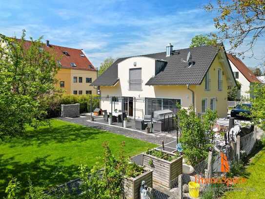 *** Traumhaftes Einfamilienhaus mit großem Garten und Außenküche ***