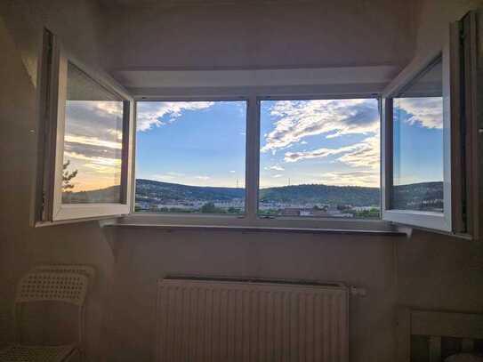 1-Zimmer-Wohnraum, möbliert, Küche, Balkon, S-Bahn Nähe Obertürkheim