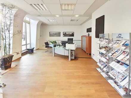 Sehr schönes Ladengeschäft mit Schaufenster/Büro/Praxis in Toplage von Landau