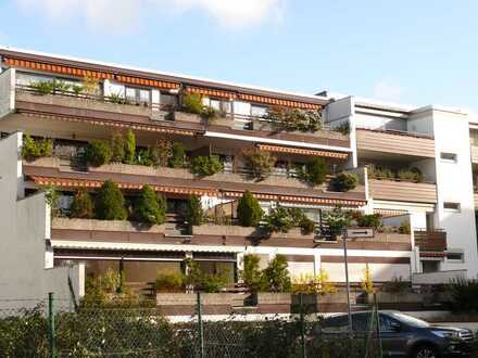 Attraktive, große Terrassen-Wohnung in reiner Südlage