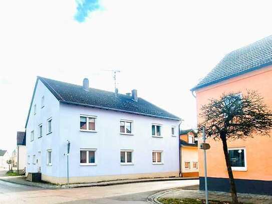 Bauernhaus mit Ausbaupotenzial für zwei Generationen mit Stall und Nebengebäude