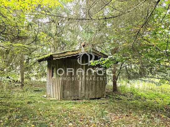 ***Natur pur !!!
Wald und Grünland mit Hütte und Brunnen in Hofkirchen sucht Naturliebhaber!!!***