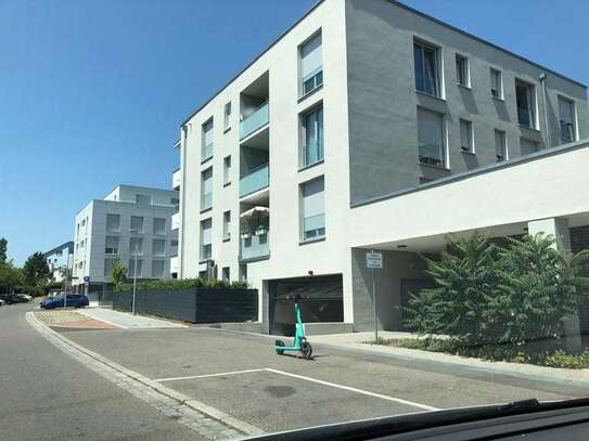 Helle und ruhige 2-Raum-Wohnung mit Alpenblick