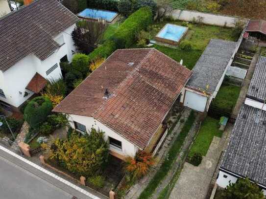 Tolle Lage und jede Menge Potential! Sanierungsbedürftiges Haus zum Kauf in Gau-Algesheim!