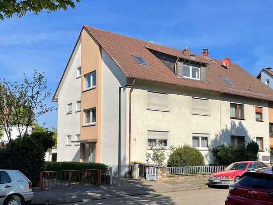 Kleines Mehrfamilienhaus mit Garten