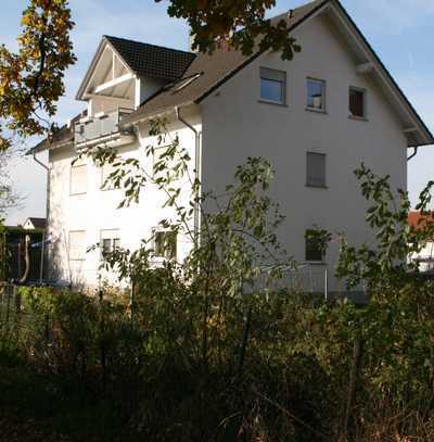 Helle 3-Zimmer Wohnung mit sonnigem Balkon