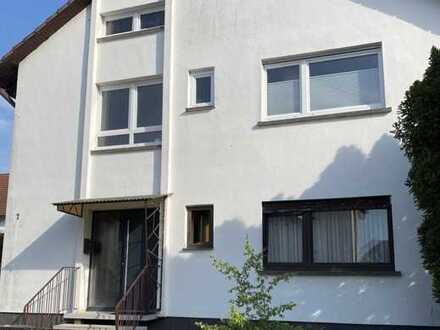 Teilsaniertes 2 Familien Haus mit weiteren Bebauungsmöglichkeiten