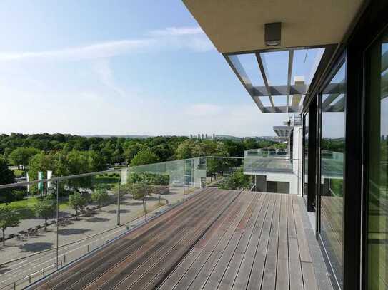 Exklusives Penthouse mit Blick über ganz Dresden: stilvolle Maisonettewohnung