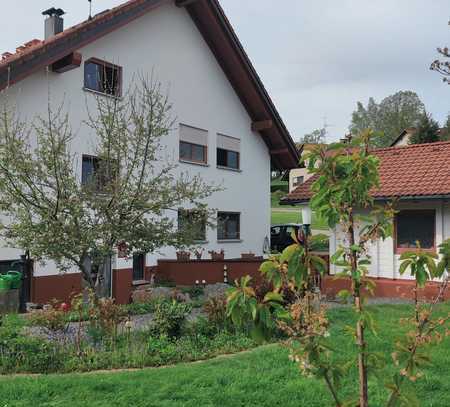 Haus mit ELW in Görwihl (Ortsteil)