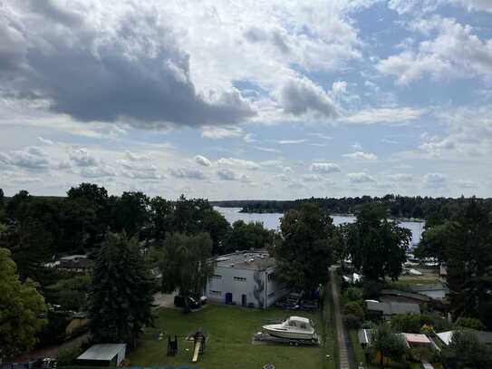 Bezugsfreie Einzimmerwohnung mit wunderschönen Blick