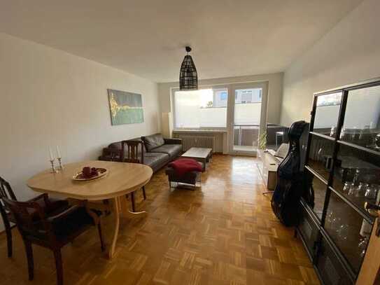 Sanierte 3-Zimmer-Wohnung mit Balkon und EBK im schönen Vinnhorst