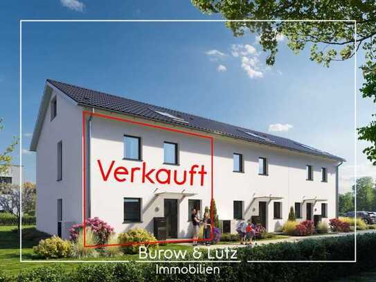 Neubau Reihenmittelhaus in Altwarmbüchen sucht Familie für den Erstbezug