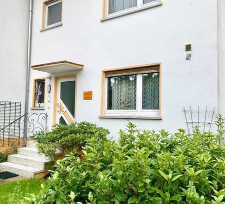 Attraktives und modernisiertes 5-Raum-Reihenhaus mit EBK in Dreieich