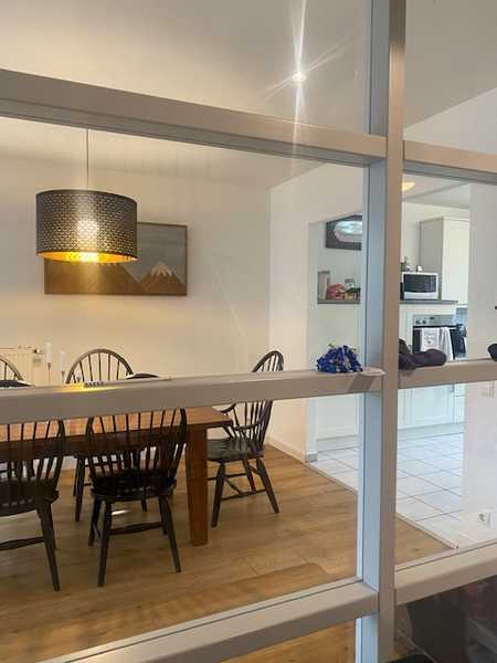 NÄHE ISD - NEUE EINBAUKÜCHE; - PARKETT - 3 BÄDER - GARTEN