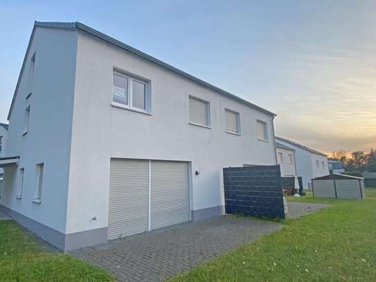 Beautiful large and modern semi-detached house