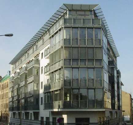 Schöne 2-Zimmer-Wohnung mit Garage in Halle