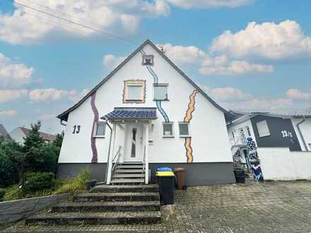 Ideal für Handwerker. Wohnen Arbeiten kombiniert. 2 x EFH Baltmannsweiler, 3-4 Garagen, viel Platz