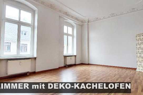 3 Zimmer mit Balkon mit Stuck und Kachelofen