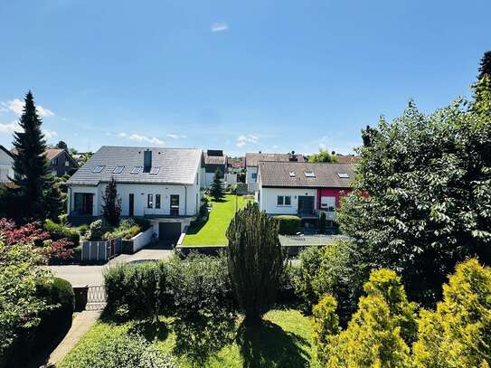 „Das interessante sonnige Haus in bester Aussichtslage mit Garten!„