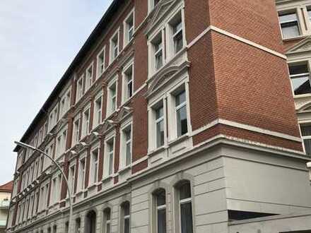 Gepflegte 4-Zimmer-Wohnung mit EBK in Braunschweig zum 15.09.2023
